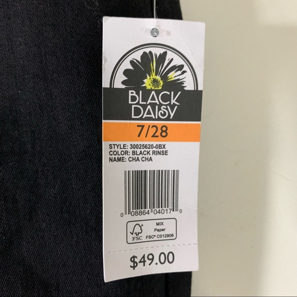 Black Daisy Cha Cha Black Cropped Jeans - Picture 5 of 10